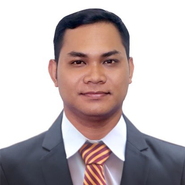 ផាត់ ពេជ្រវិទូ